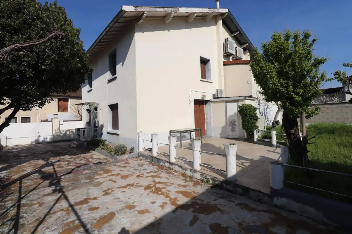 Maison à vendre, 100m², Loyettes