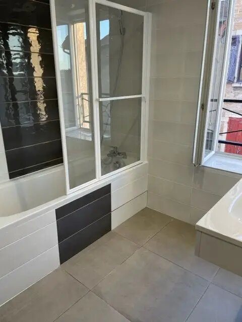Appartement à louer, 57m², Pont-de-Chéruy