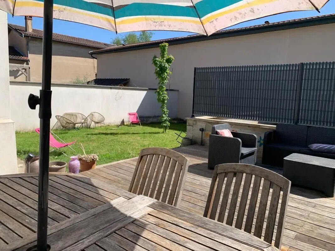 Maison à vendre, 97m², Montanay