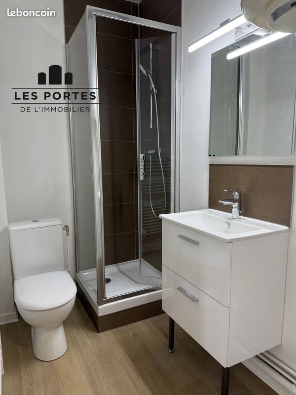 Appartement à louer, 28m², Milly-la-Forêt