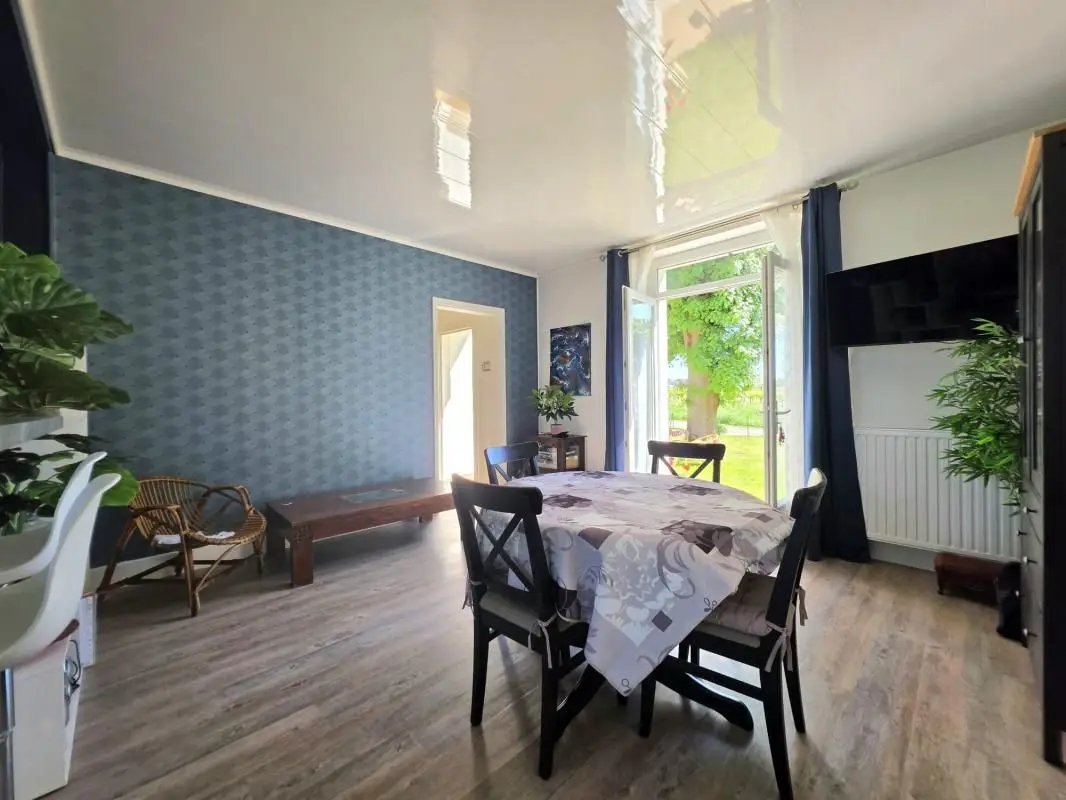 Maison à vendre, 106m², Sauveterre-de-Guyenne