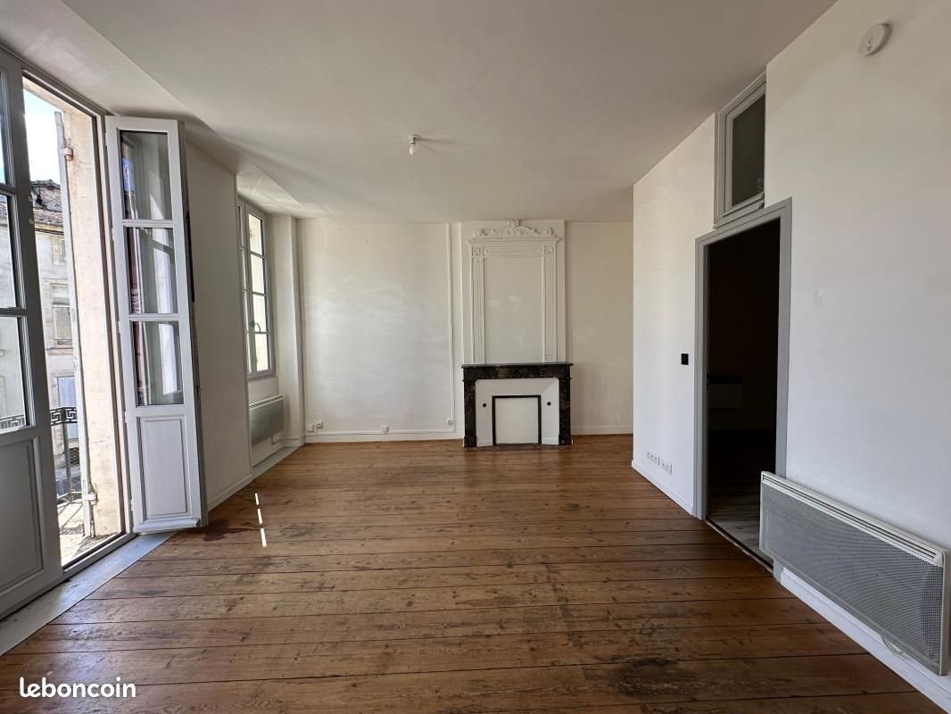 Appartement à louer, 39m², Langon
