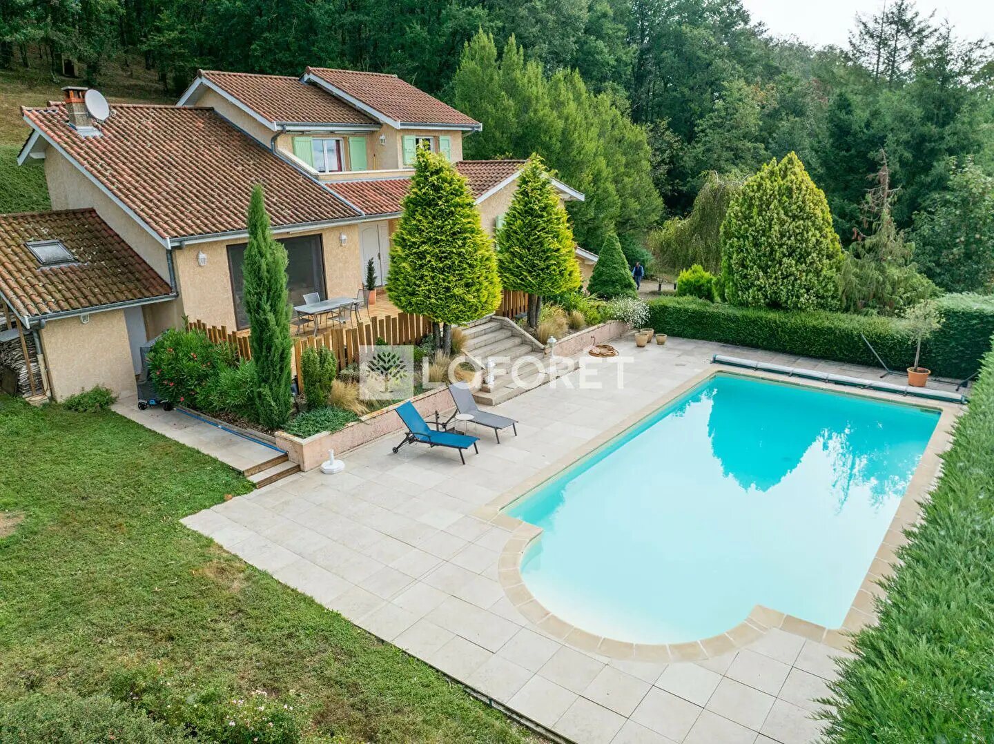 Maison à vendre, 235m², Saint-Laurent-de-Chamousset