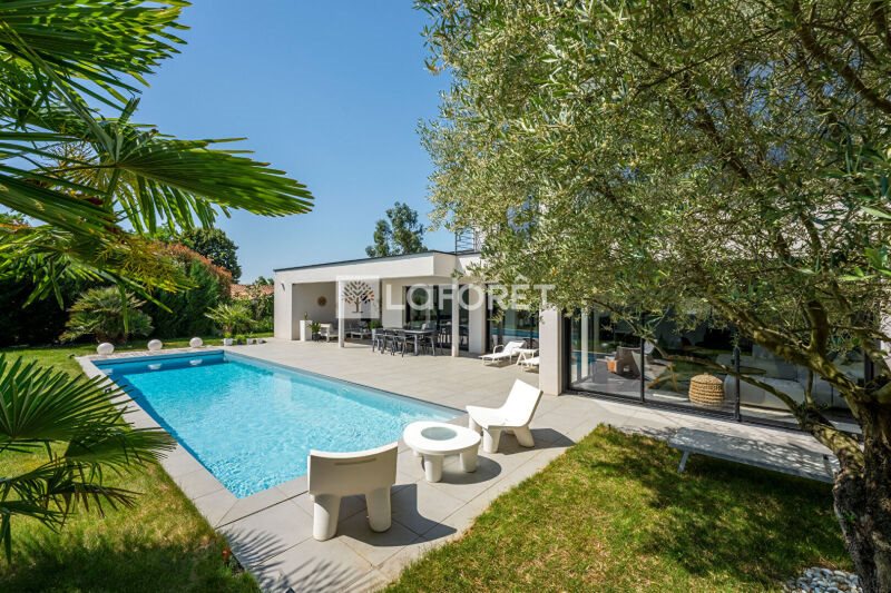 Maison à vendre, 258m², Saint-Bonnet-de-Mure
