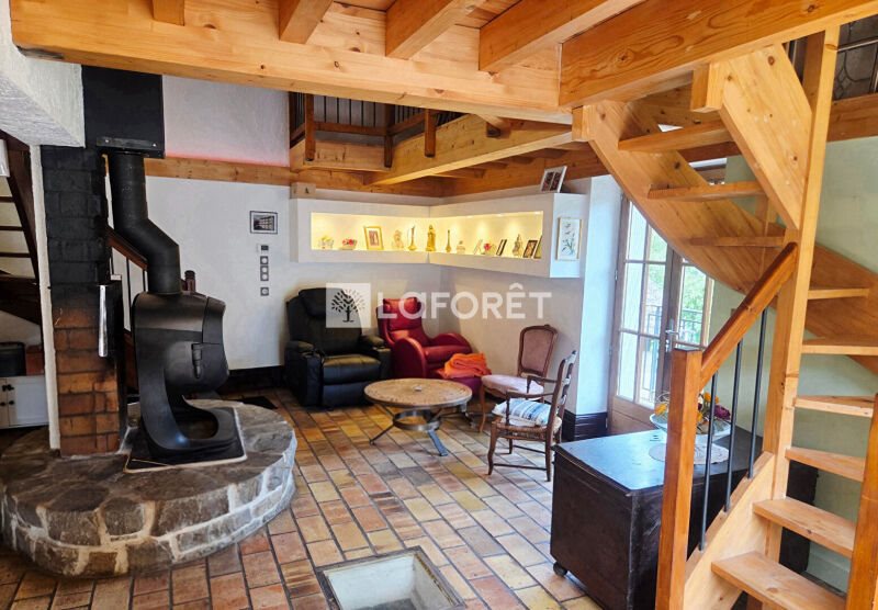 Maison à vendre, 230m², Brussieu