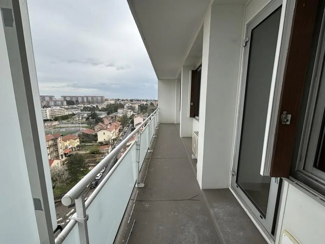 Appartement à louer, 99m², Lyon 8ème