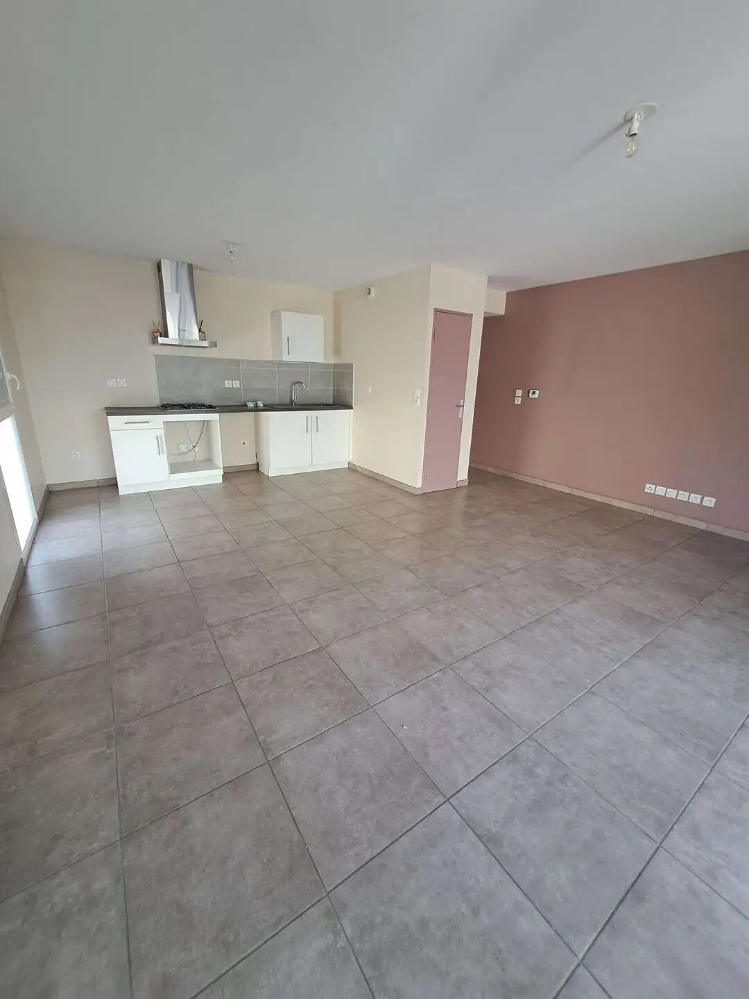 Appartement à louer, 55m², Bron