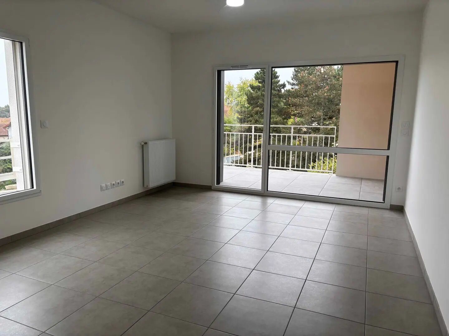 Appartement à louer, 95m², Bron