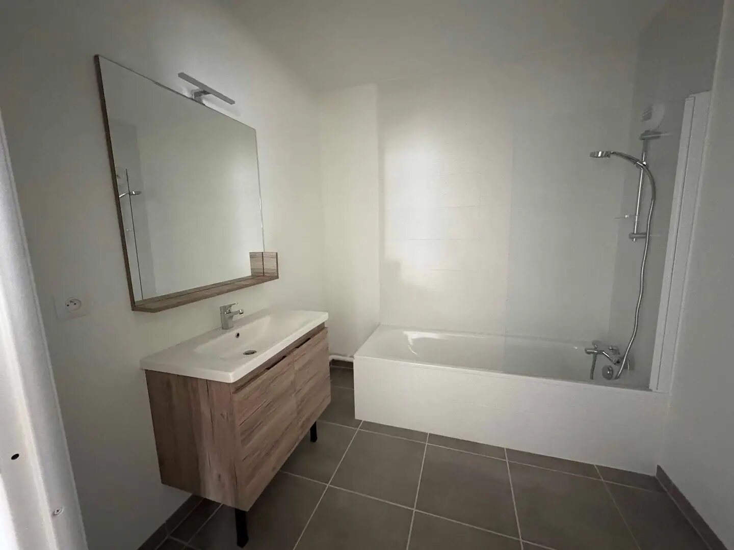 Appartement à louer, 85m², Grenoble