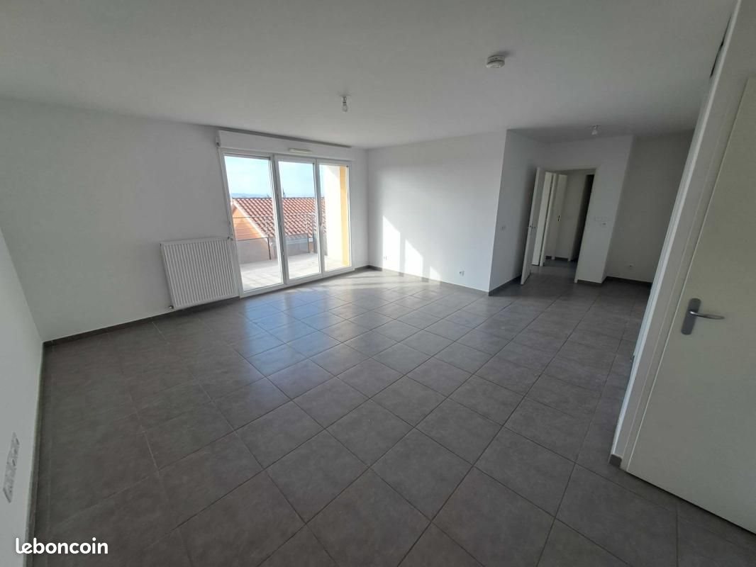 Appartement à louer, 65m², Feyzin
