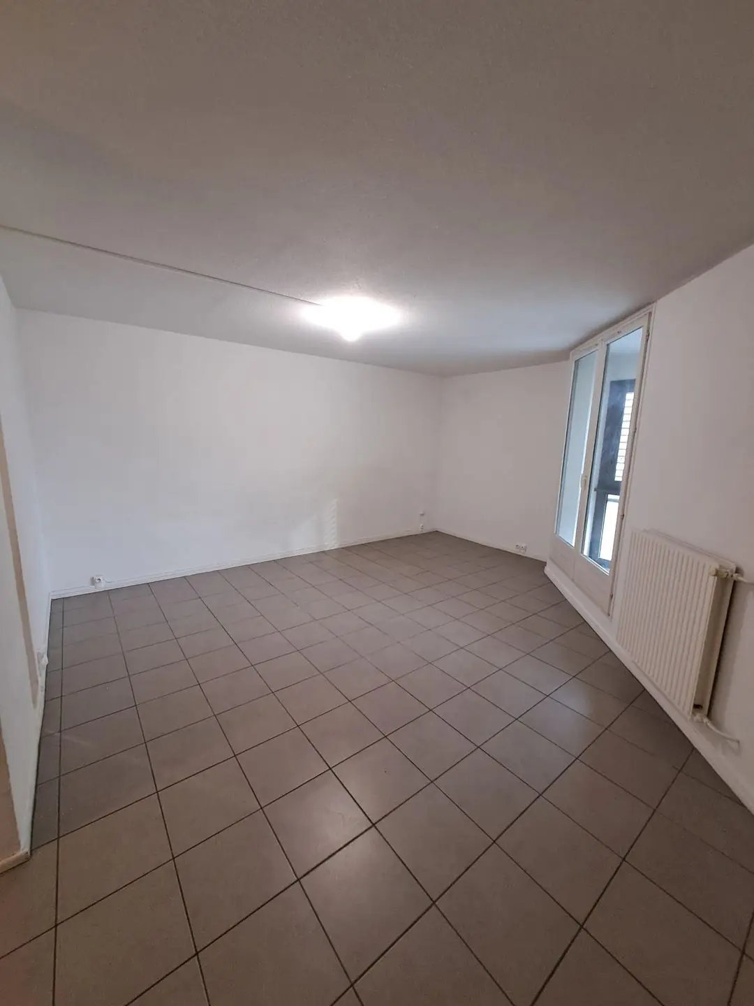Appartement à louer, 75m², Vénissieux