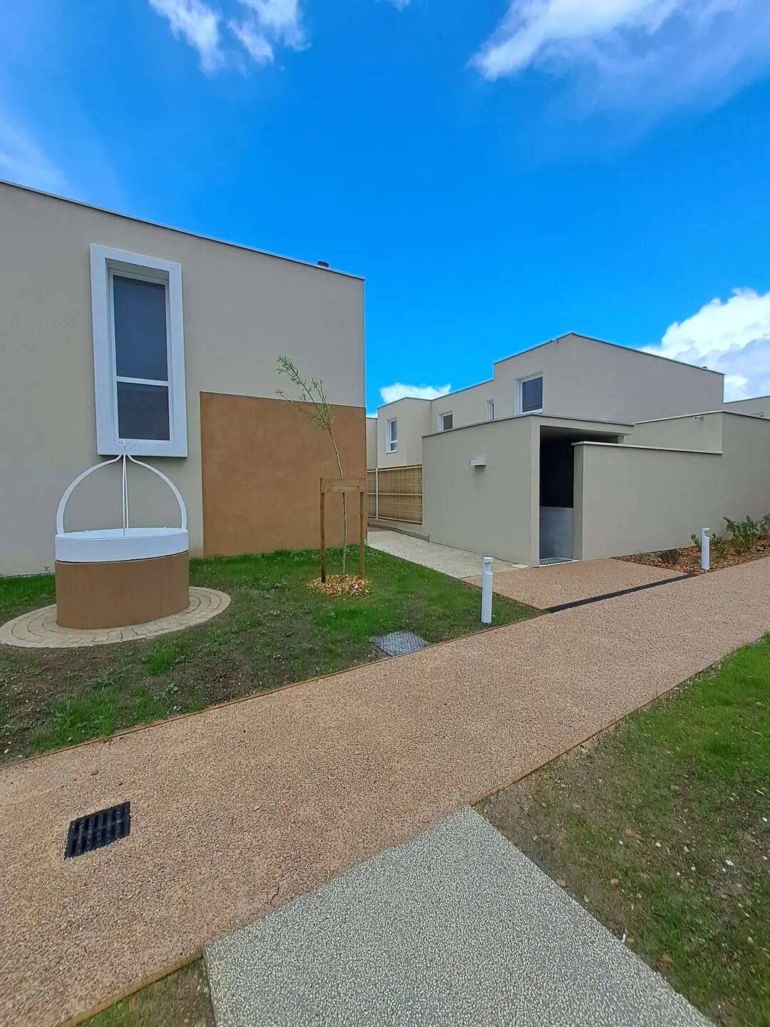 Maison à louer, 89m², Neyron