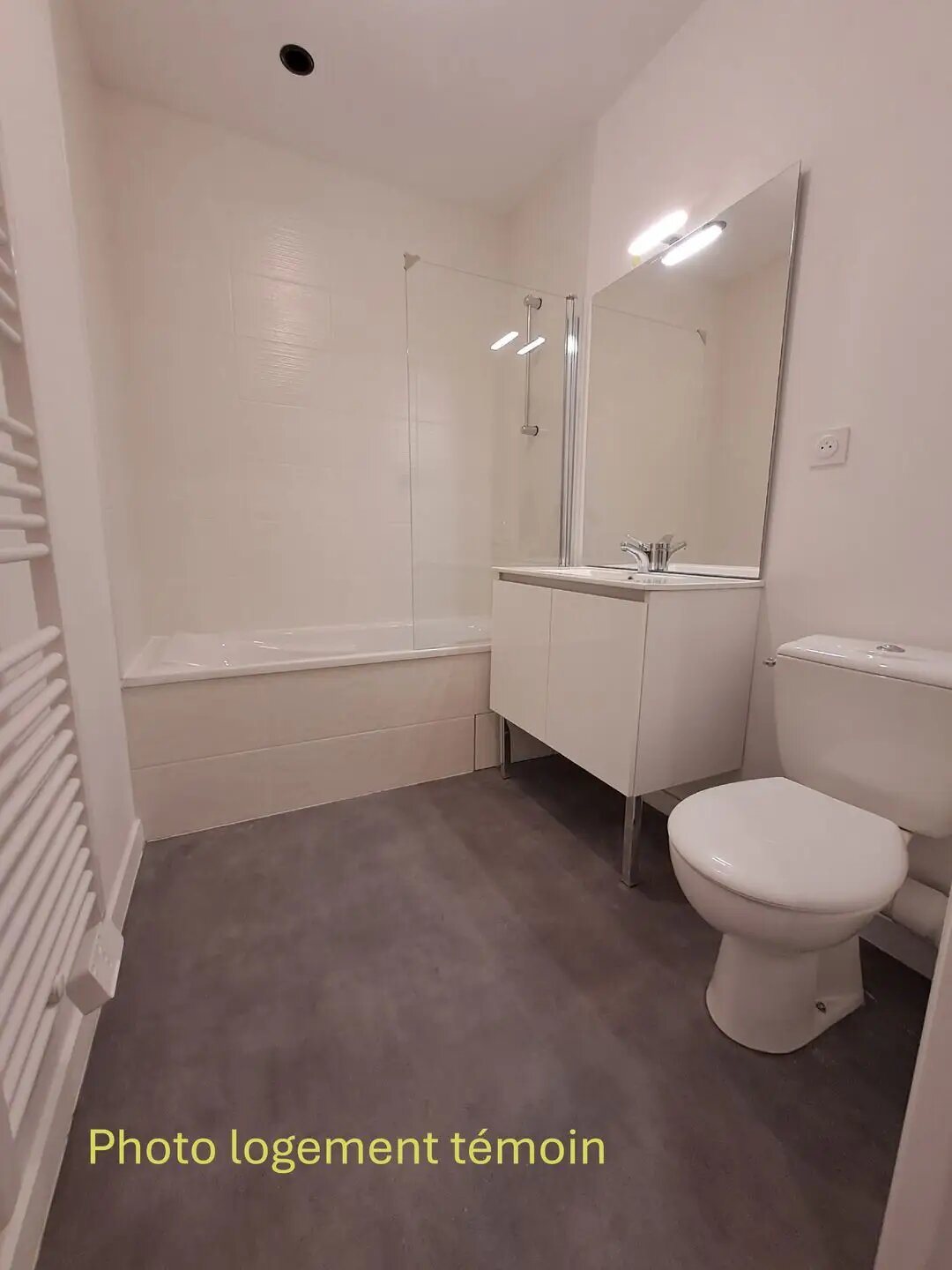 Maison à louer, 89m², Neyron