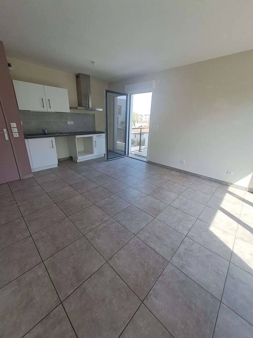Appartement à louer, 66m², Bron