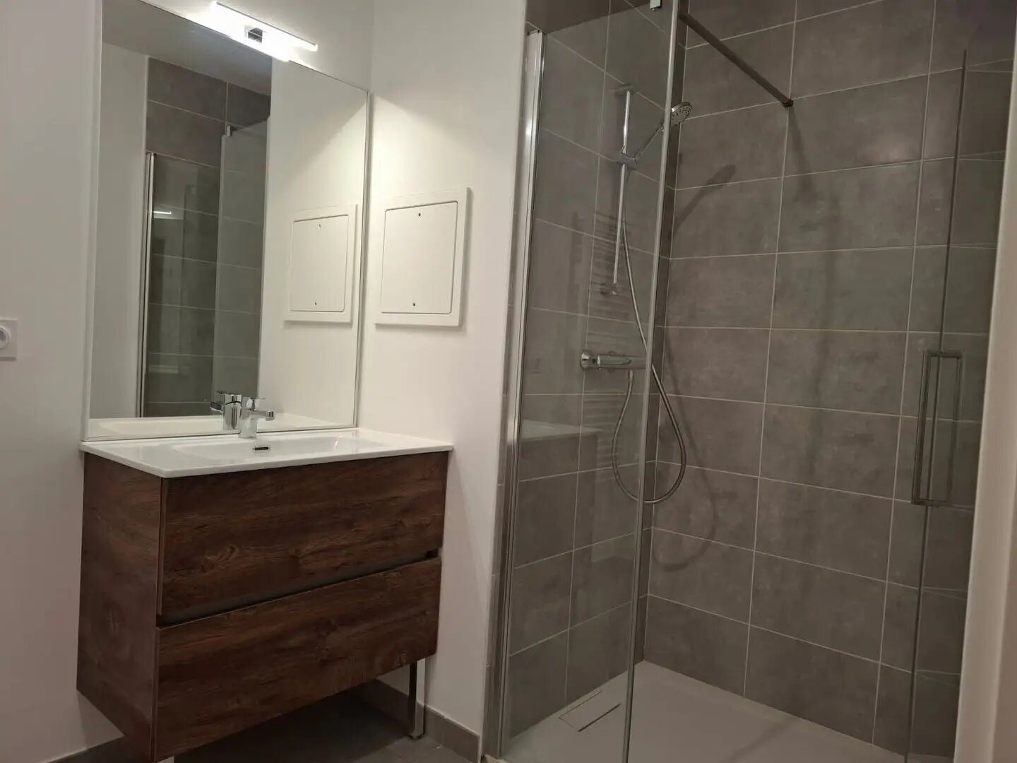 Appartement à louer, 48m², Saint-Genis-les-Ollières