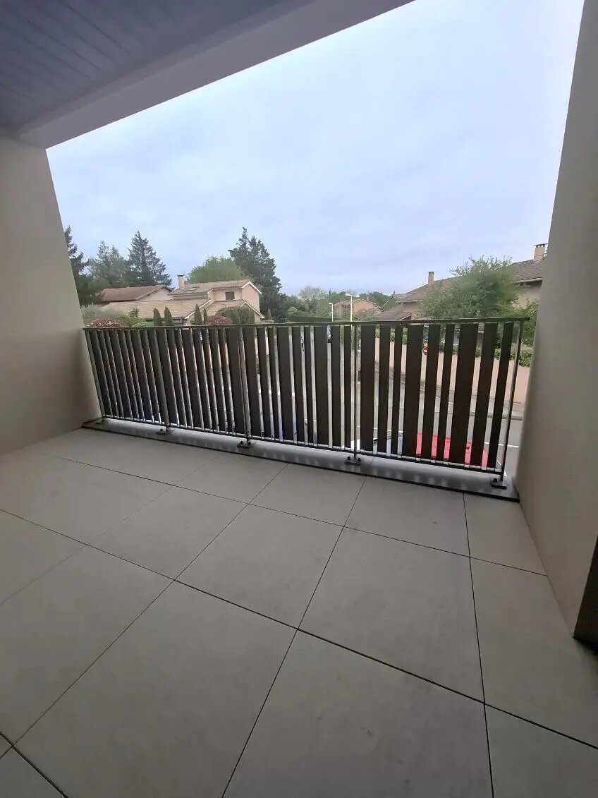 Appartement à louer, 48m², Saint-Genis-les-Ollières