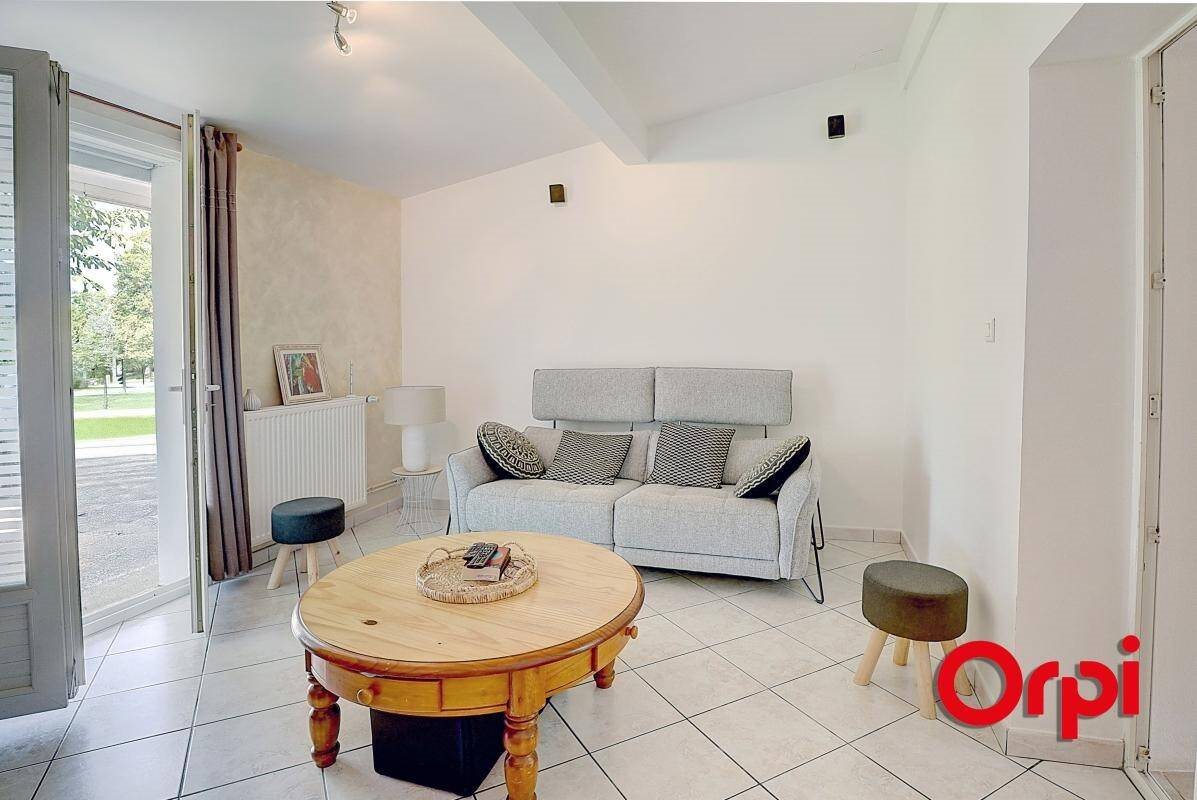 Maison à vendre, 131m², Saint-Clair-de-la-Tour
