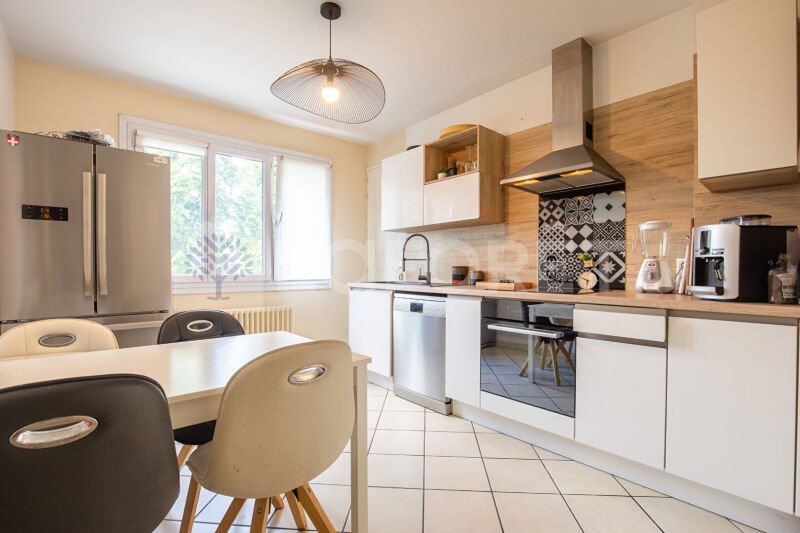 Appartement à louer, 89m², Annecy