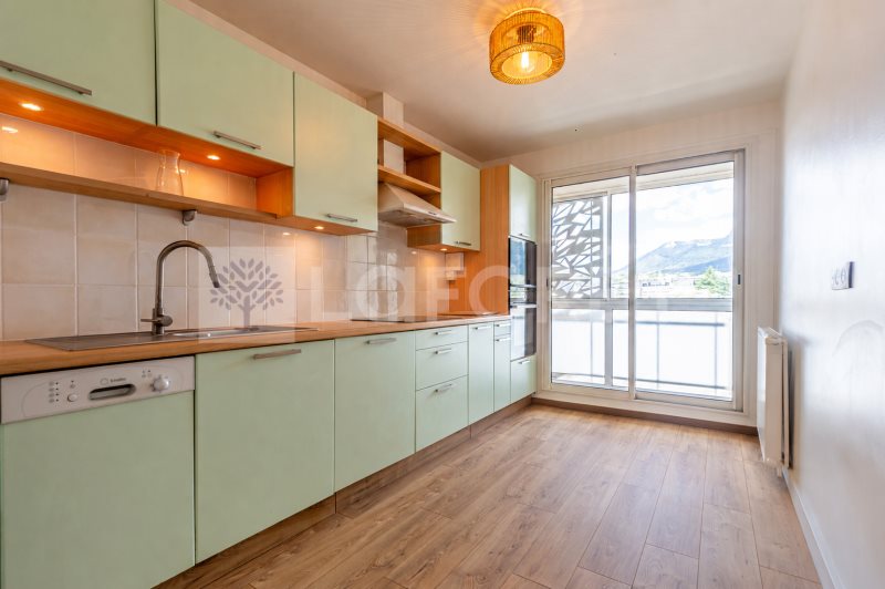 Appartement à louer, 83m², Annecy