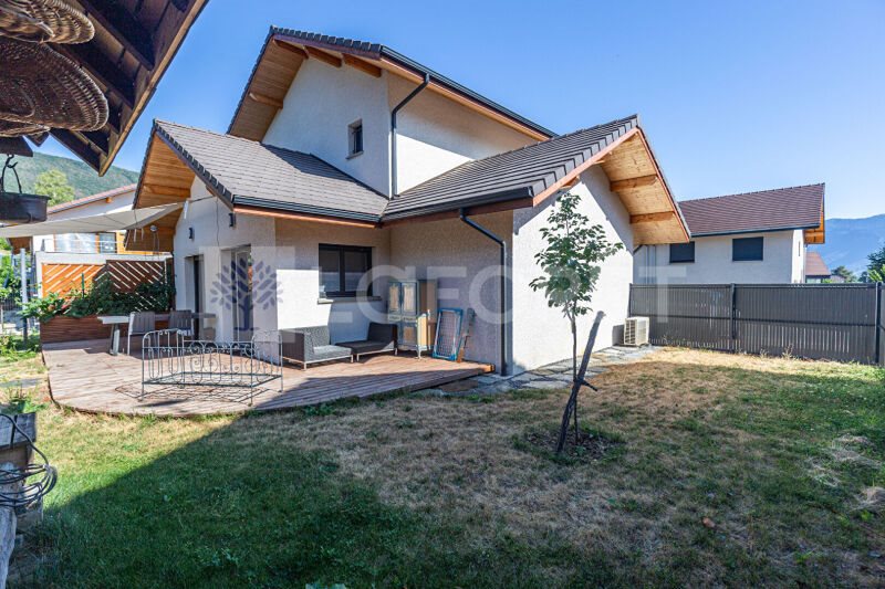 Maison à louer, 87m², Saint-Jorioz