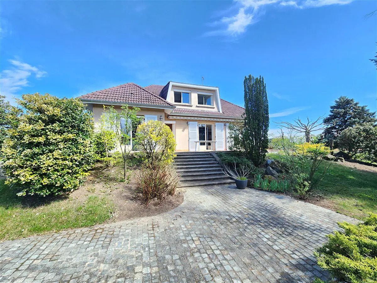 Maison à vendre, 145m², Ecotay-l'Olme
