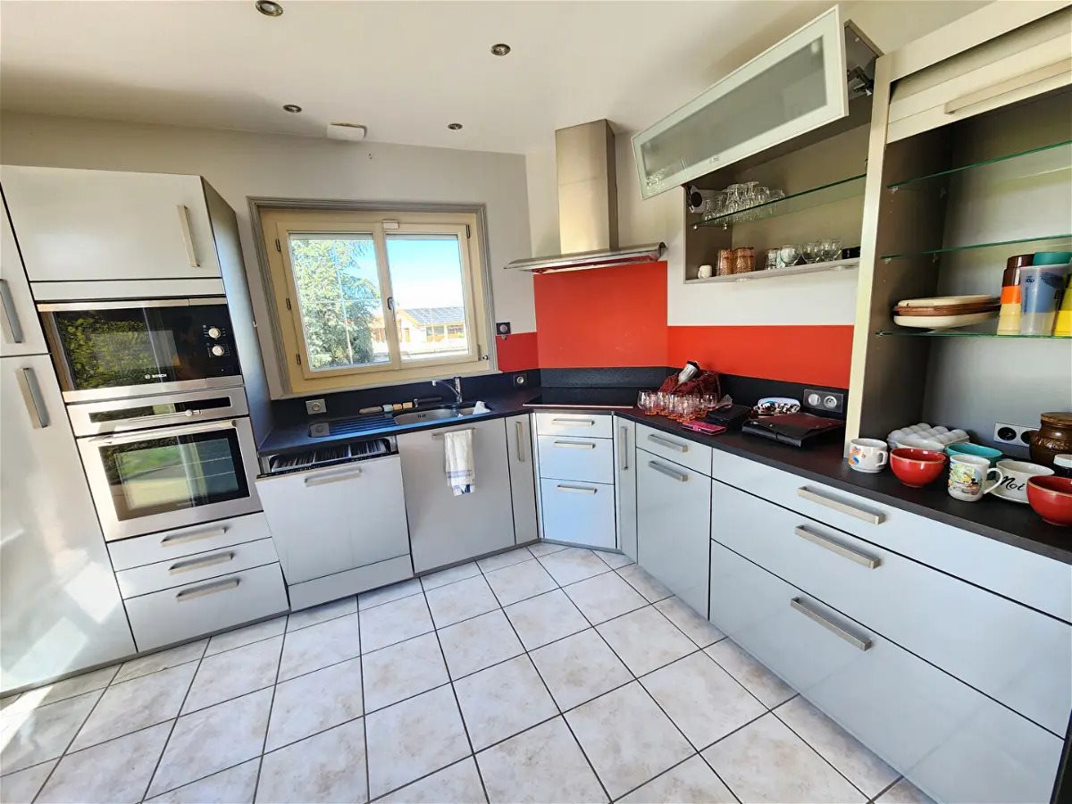 Maison à vendre, 145m², Ecotay-l'Olme