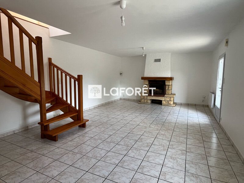 Maison à louer, 109m², Louannec