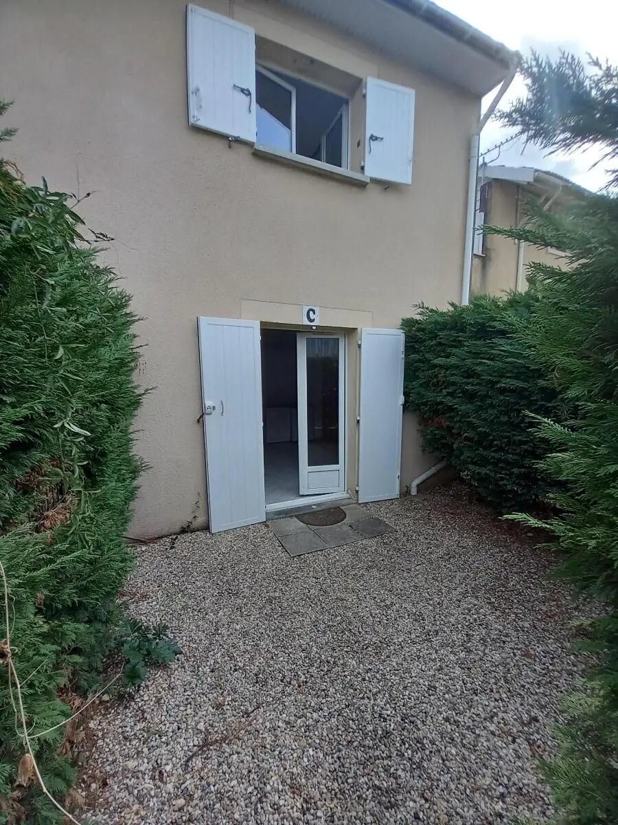 Appartement à louer, 25m², Talence