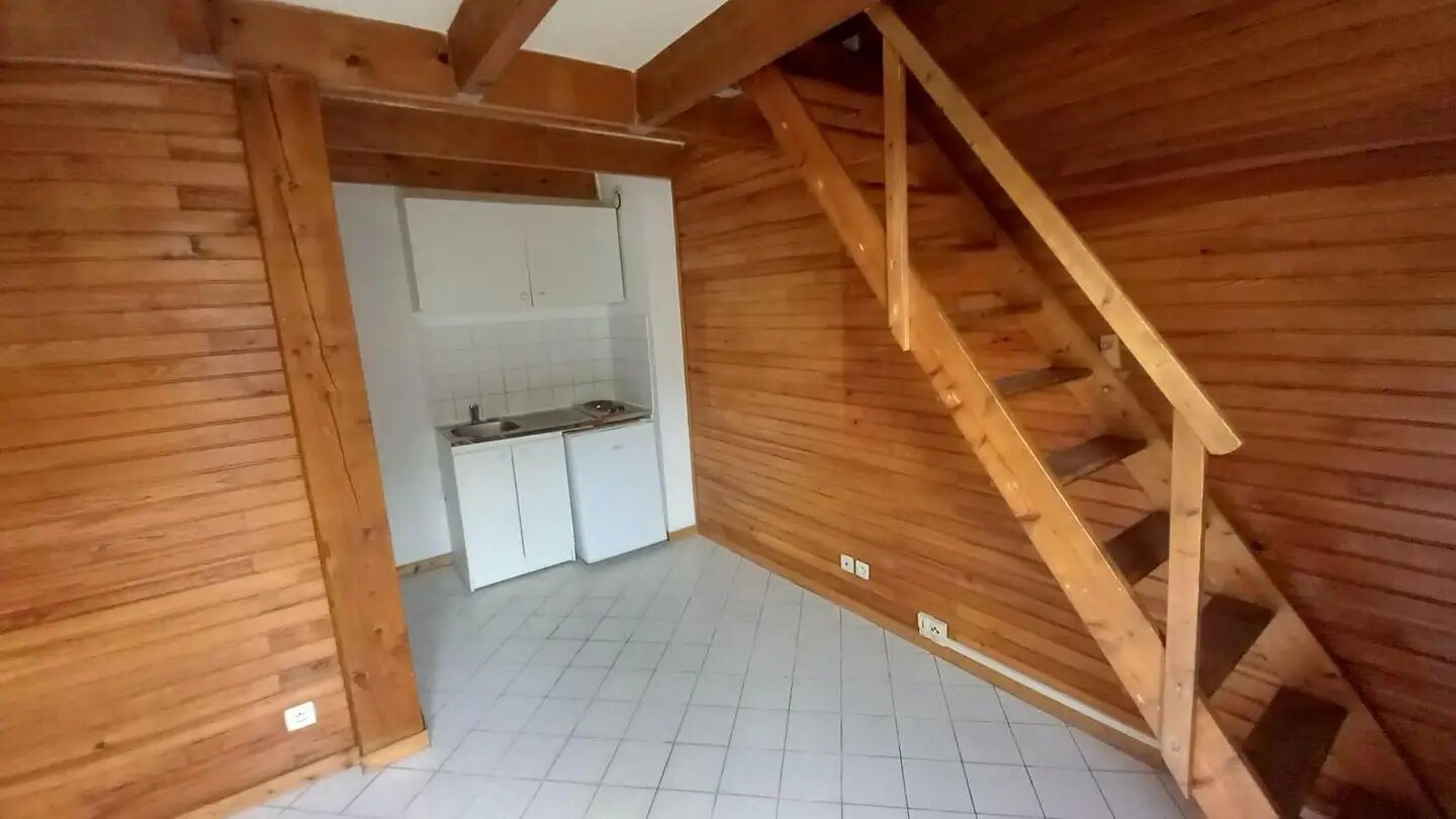 Appartement à louer, 25m², Talence