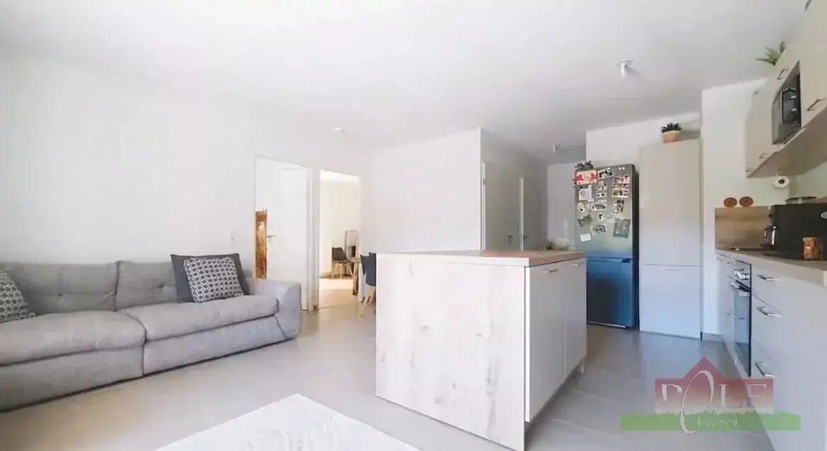 Appartement à vendre, 61m², Pont-Evêque