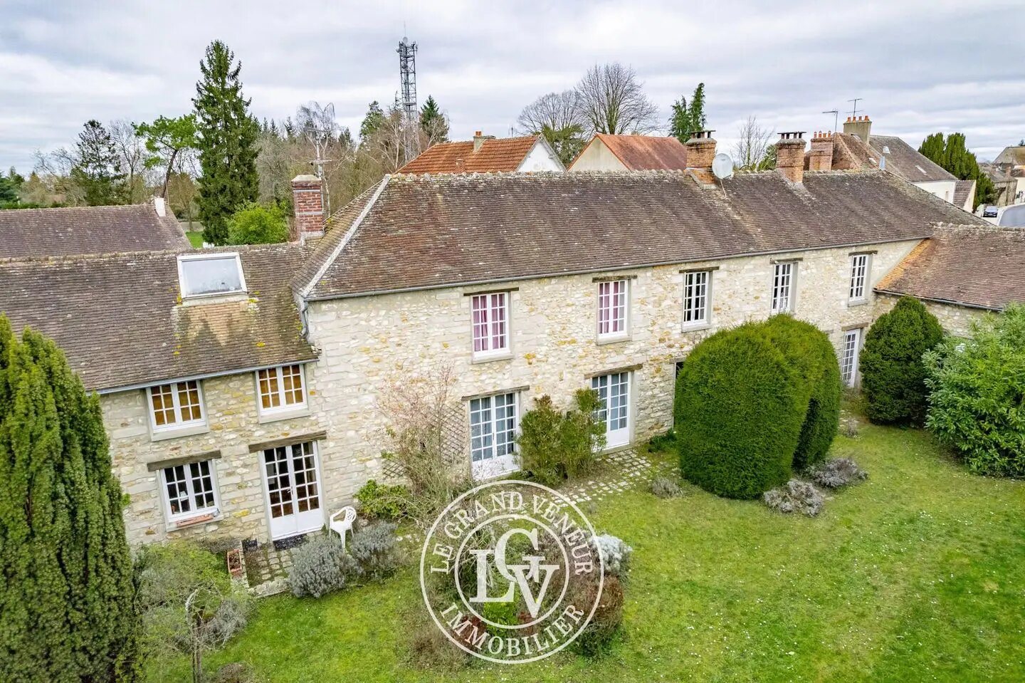 Maison à vendre, 386m², Perthes