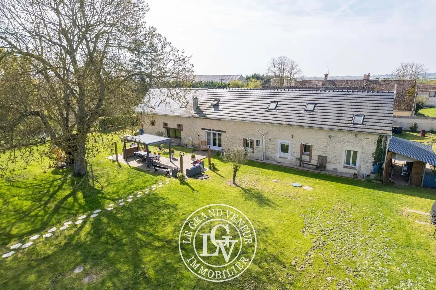 Maison à vendre, 430m², Larchant