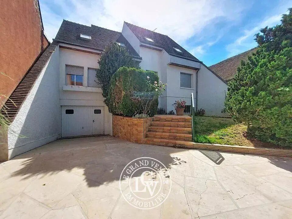 Appartement à vendre, 224m², Villeneuve-sur-Yonne