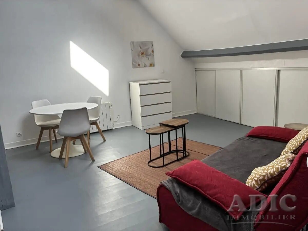 Appartement à louer, 24m², Dammartin-en-Goële