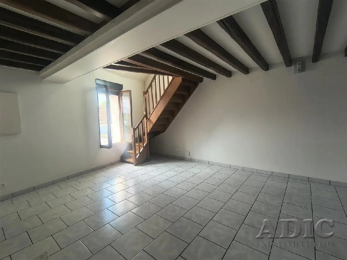 Appartement à louer, 45m², Ver-sur-Launette