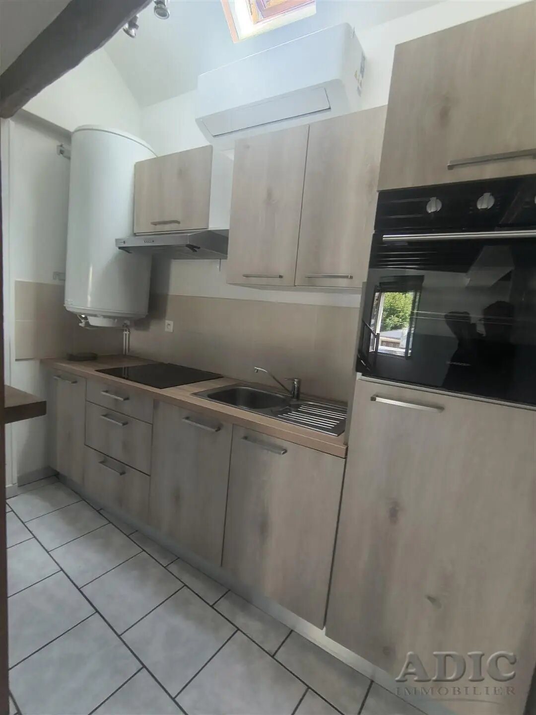 Appartement à louer, 45m², Ver-sur-Launette