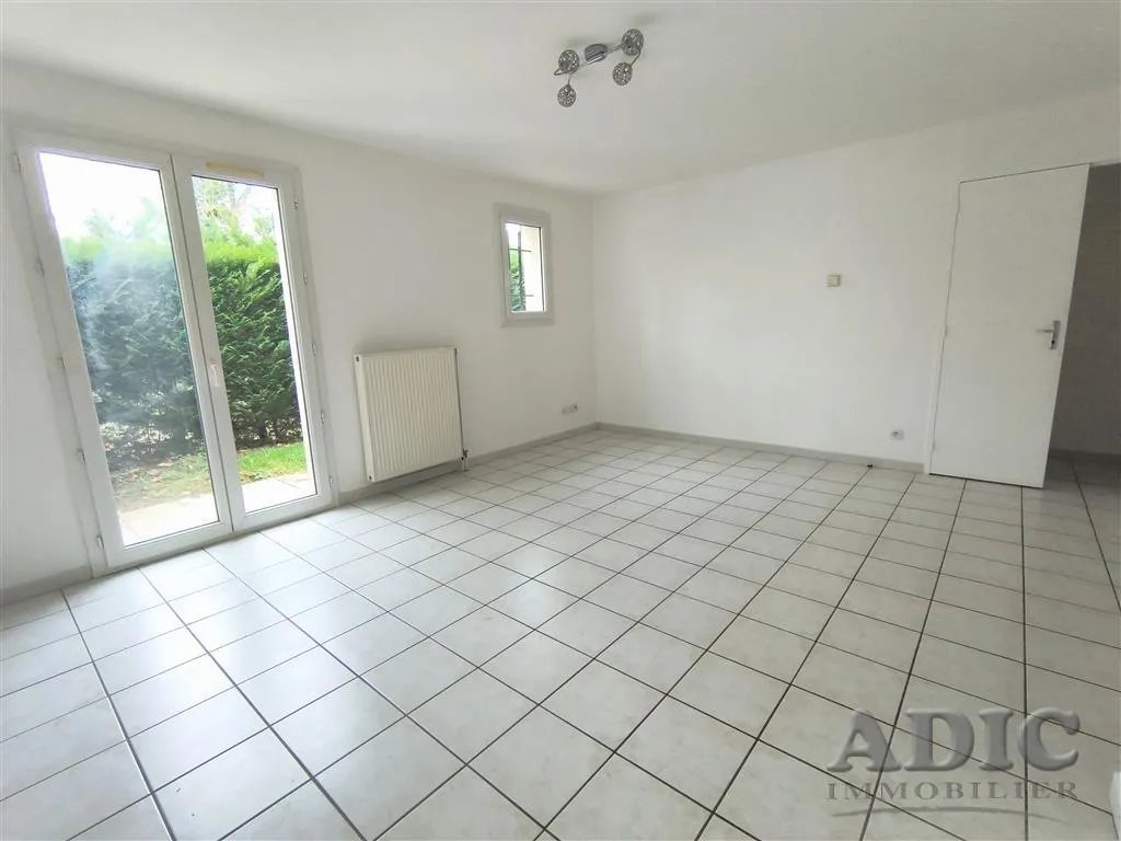 Appartement à louer, 61m², Saint-Mard