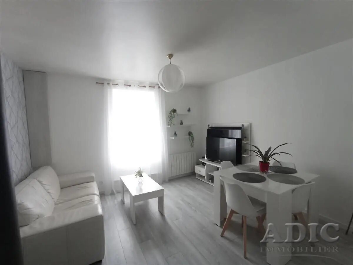 Maison à louer, 54m², Ver-sur-Launette