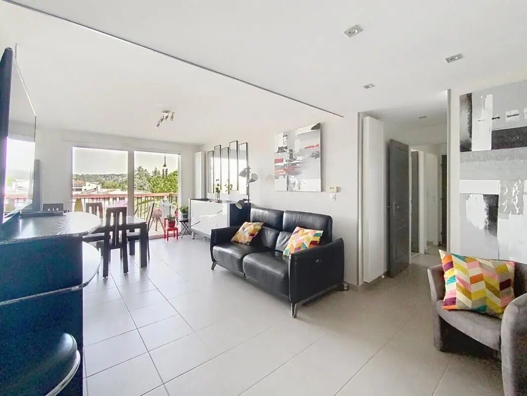 Appartement à vendre, 77m², Saint-Priest-en-Jarez