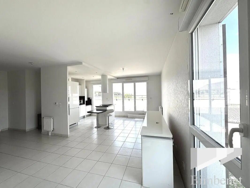Appartement à vendre, 75m², Saint-Jean-de-la-Ruelle