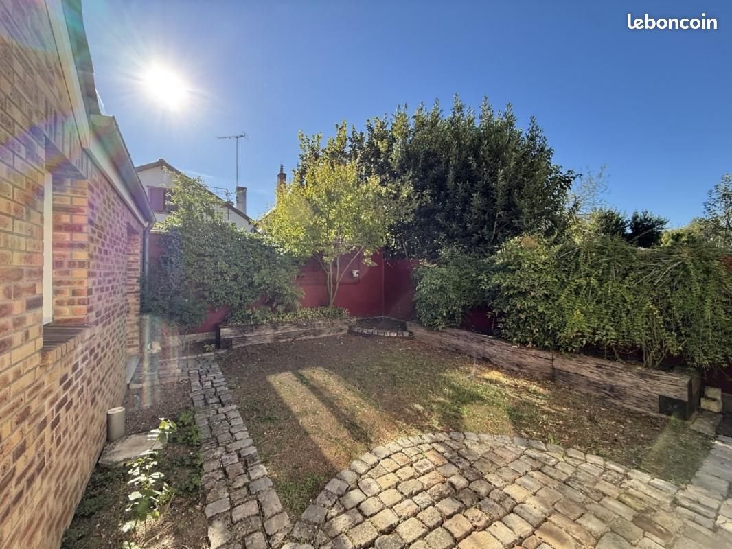 Maison à louer, 122m², Orléans