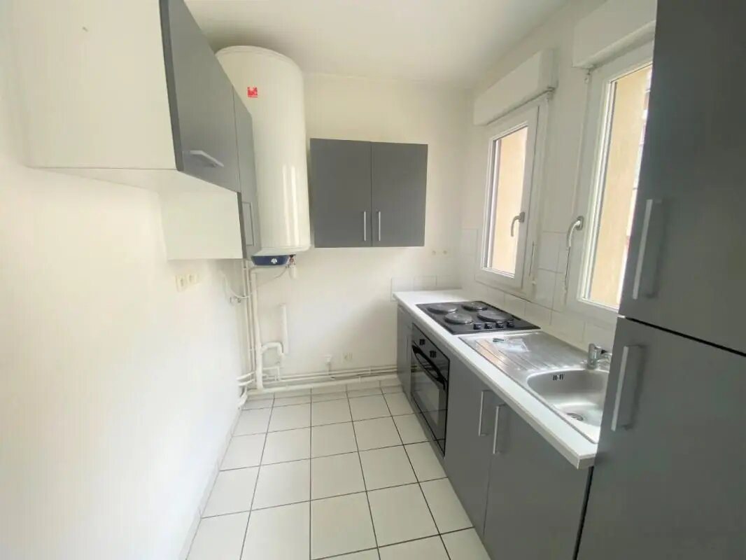 Appartement à louer, 27m², Orléans