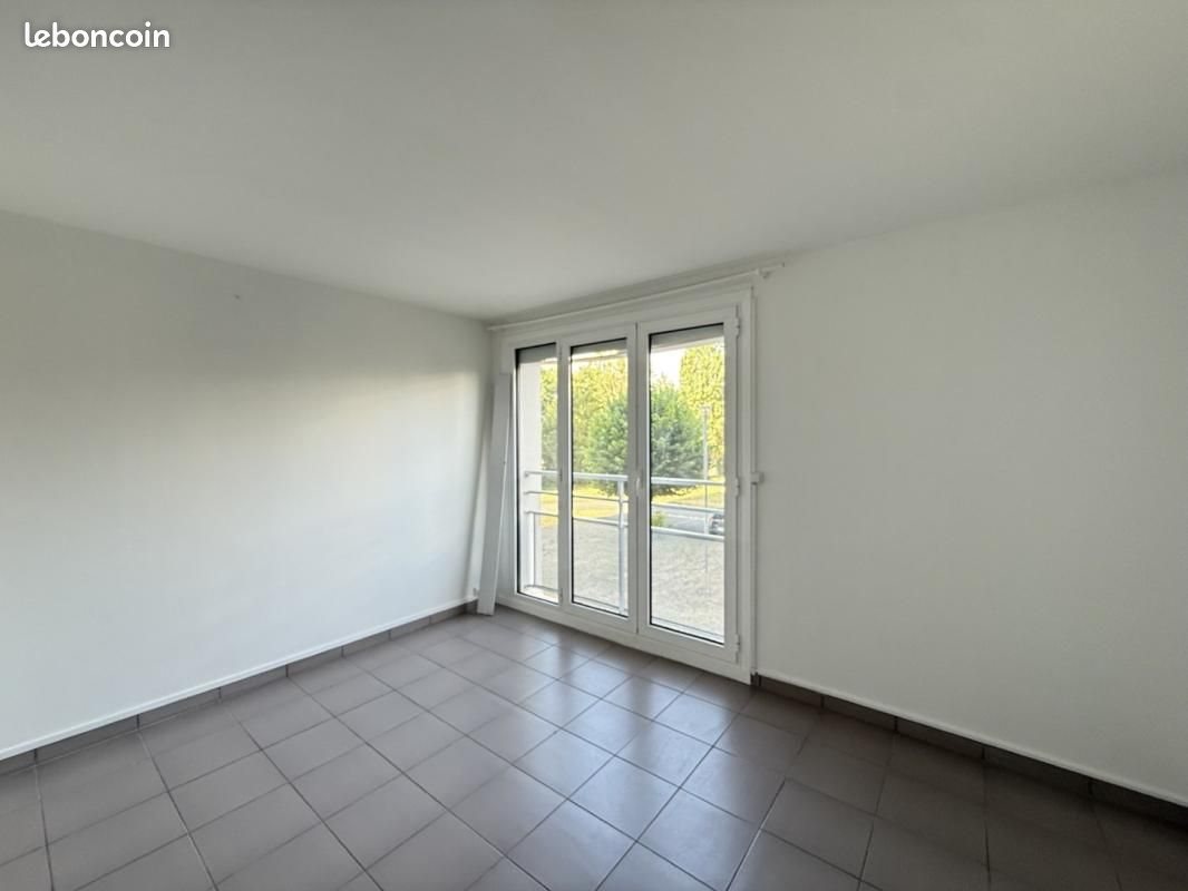 Appartement à louer, 59m², Orléans