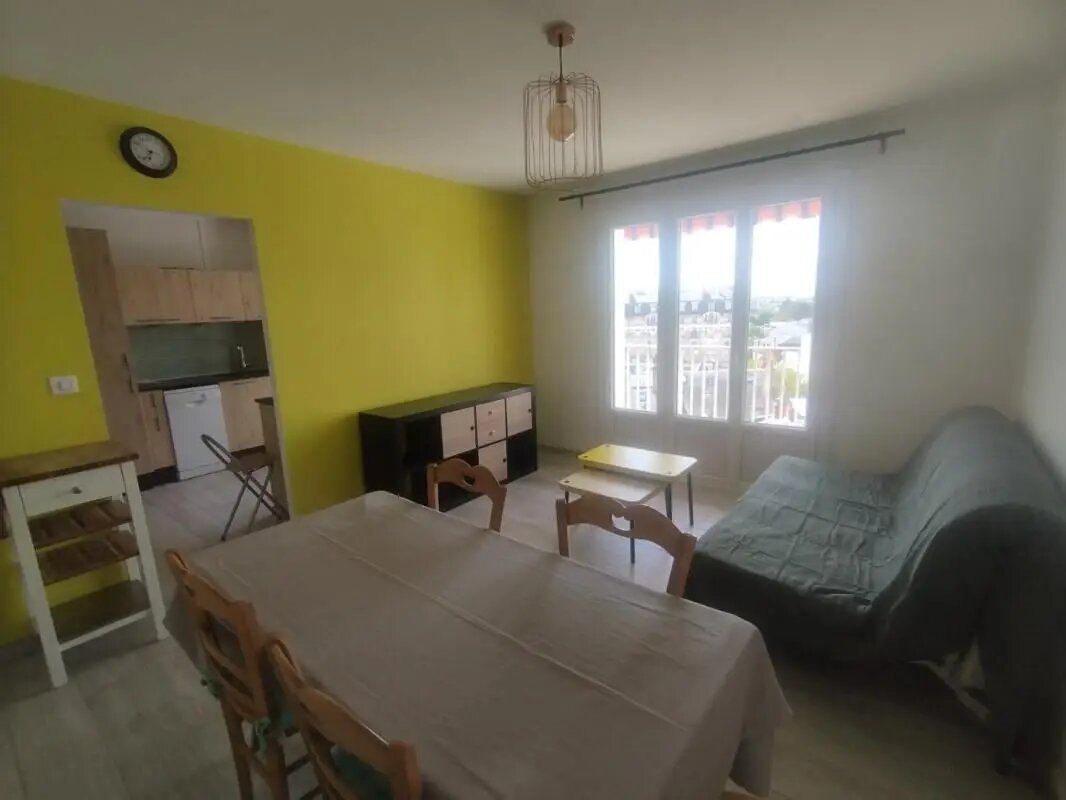 Appartement à louer, 75m², Orléans