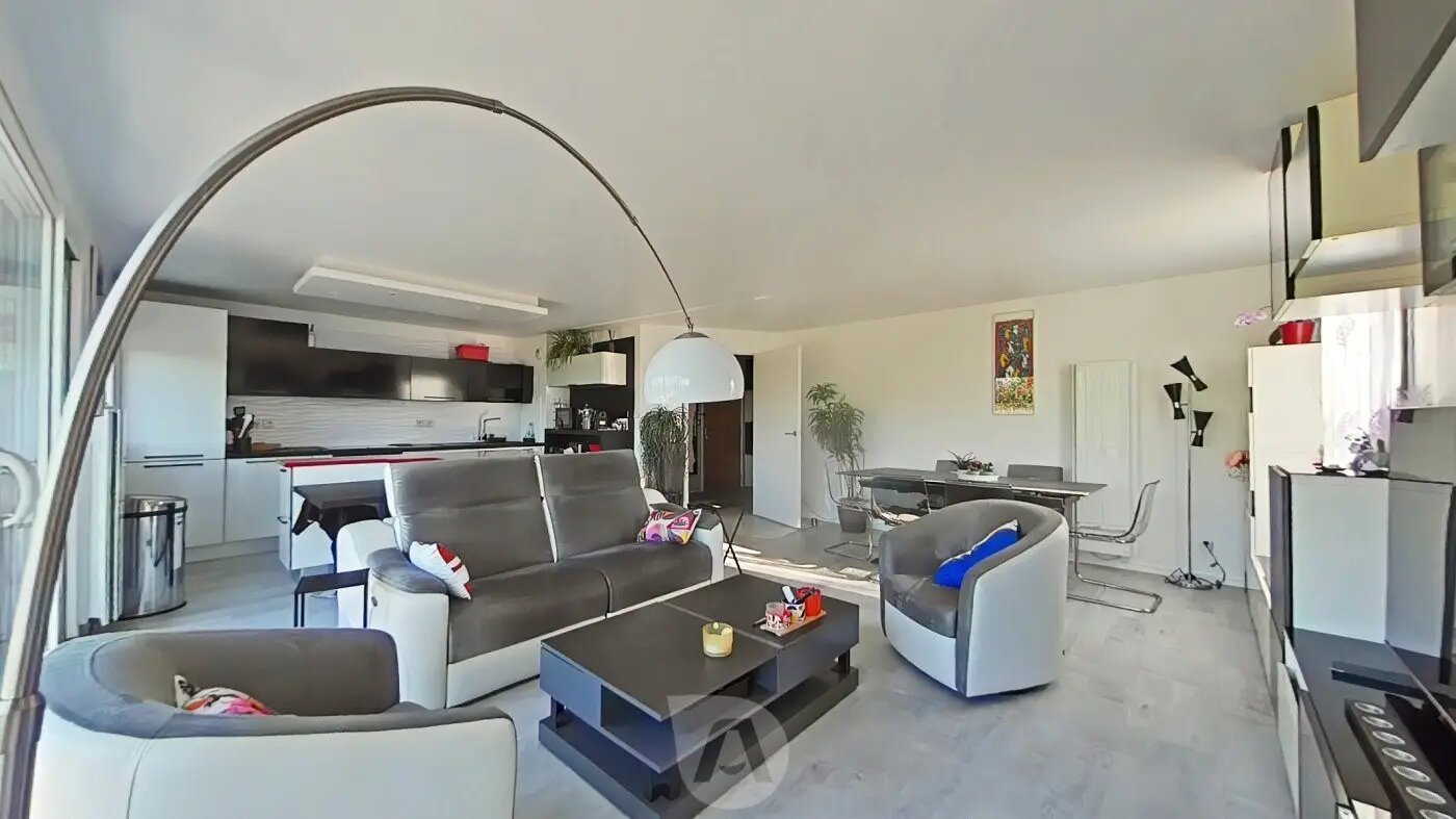 Appartement à vendre, 79m², Cergy