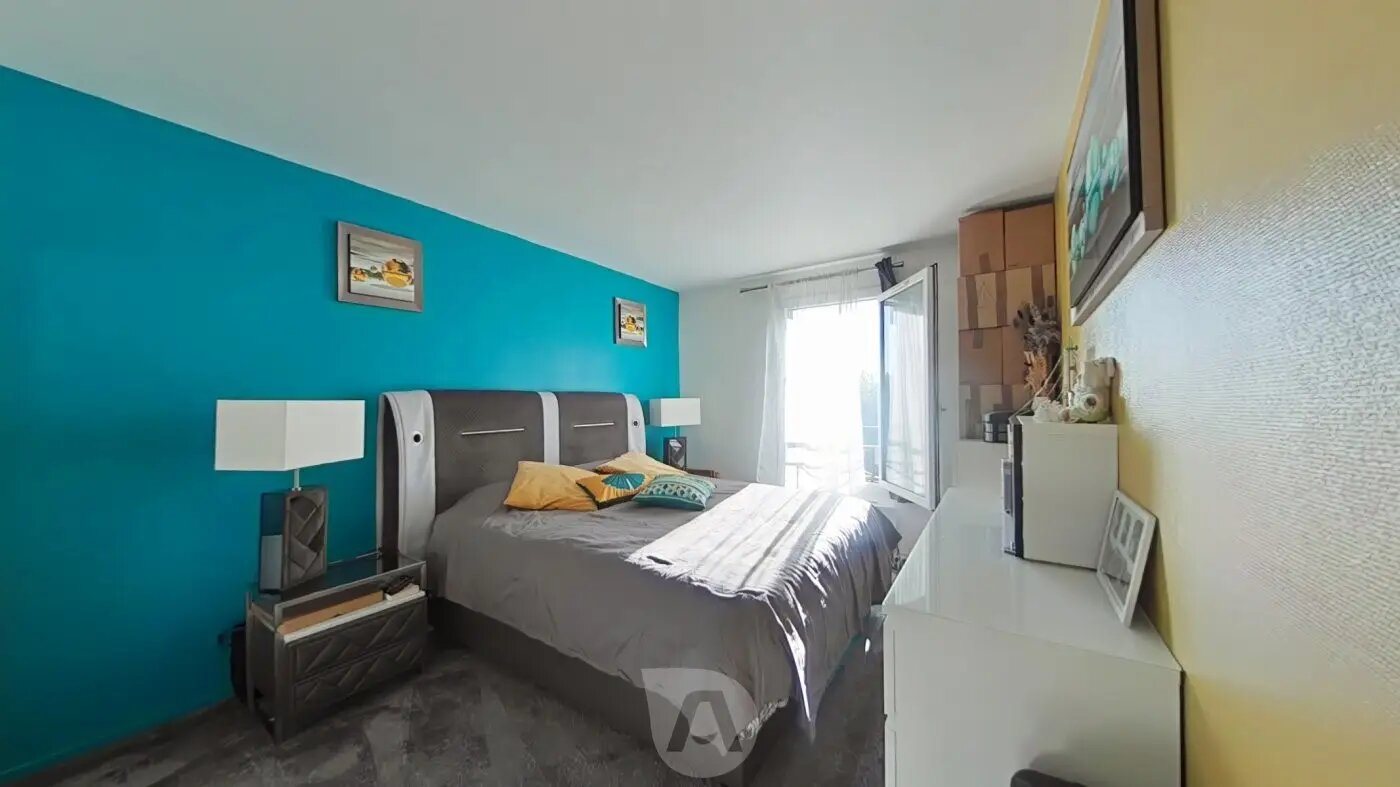 Appartement à vendre, 79m², Cergy
