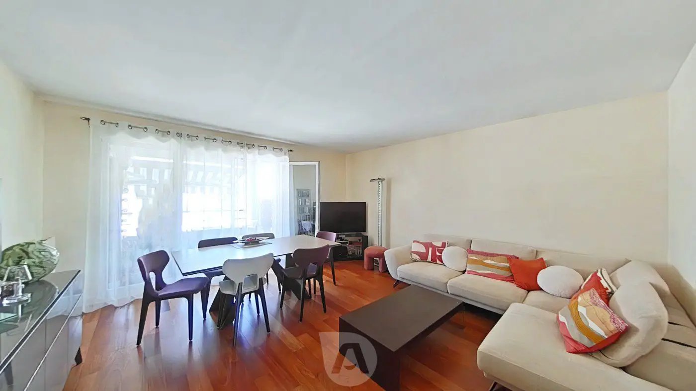 Appartement à vendre, 72m², Livry-Gargan