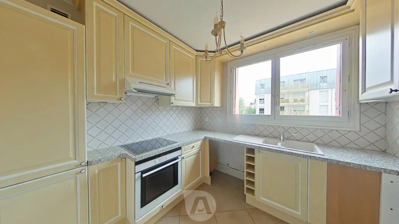 Appartement à vendre, 66m², Meaux