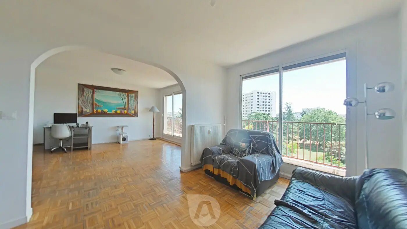 Appartement à vendre, 79m², Saint-Priest