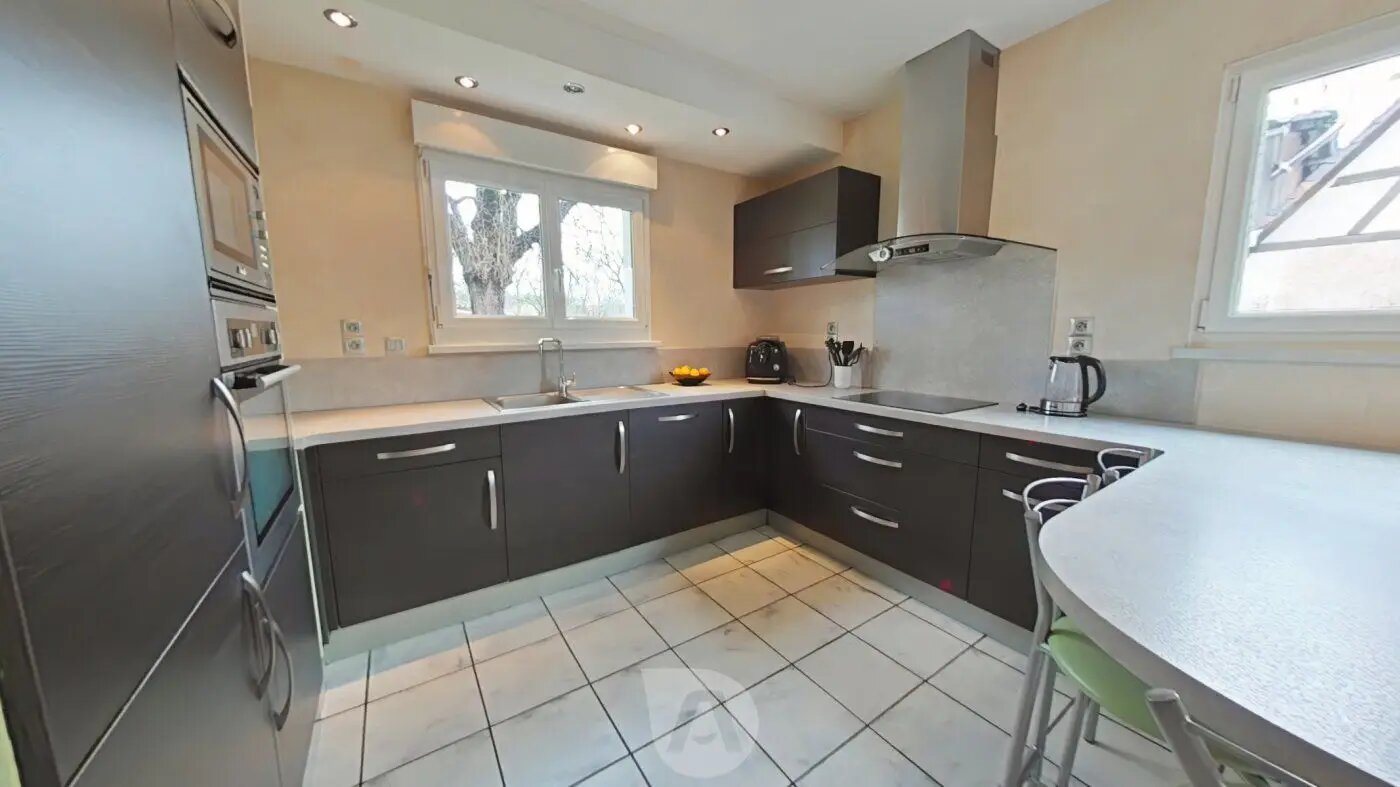 Maison à vendre, 104m², Seebach